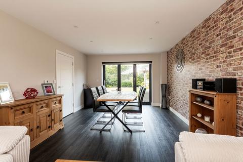 4 bedroom semi-detached house for sale, Kings Court, Sheerness ME12
