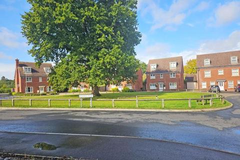 3 bedroom semi-detached house for sale, Fieldfare Drive, Maidstone
