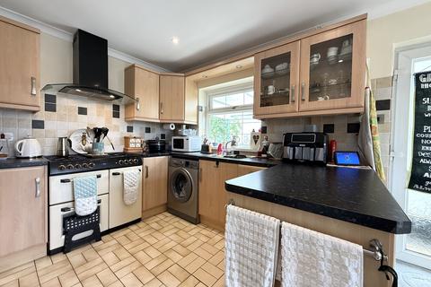 undefined, Cwmbach, Aberdare CF44