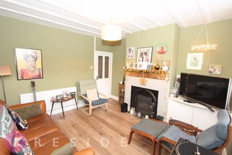 3 bedroom terraced house for sale, Edenfield Road, Rochdale OL11