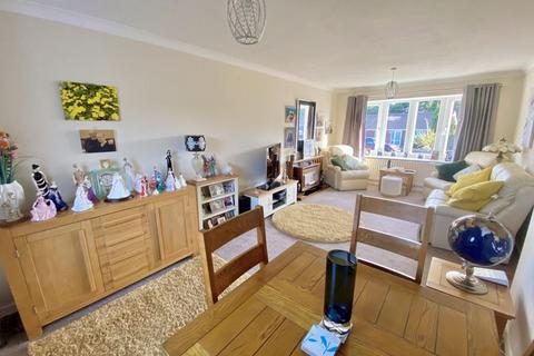 38 Argyle Crescent, Fareham, PO15 6AJ
