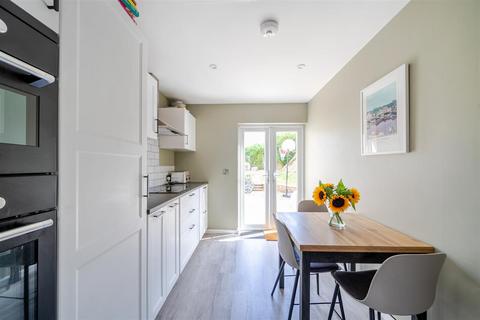 undefined, Tedders Close, Hemyock, Cullompton