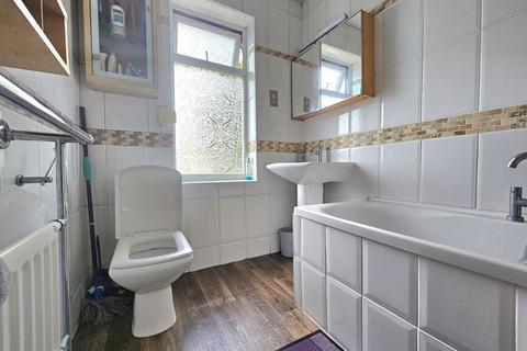 undefined, Ryefield Avenue, Uxbridge, UB10
