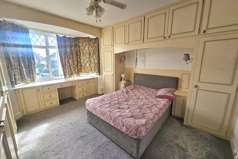 undefined, Ryefield Avenue, Uxbridge, UB10