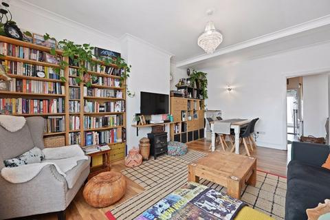 undefined, Woodlands, North Harrow