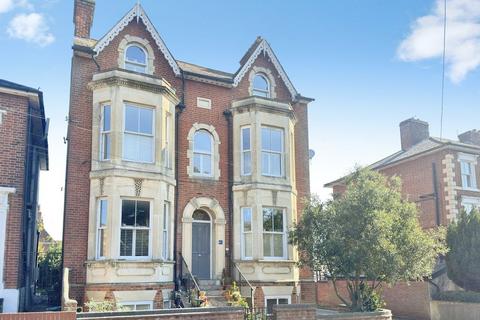 undefined, High Street, Wivenhoe, Colchester,CO7