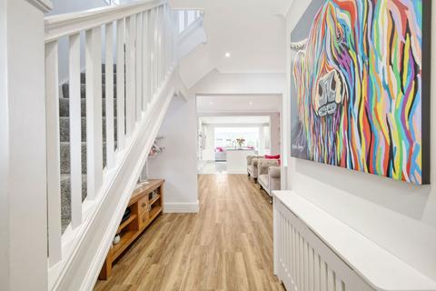4 bedroom detached house for sale, Braintree Road, Dunmow CM6