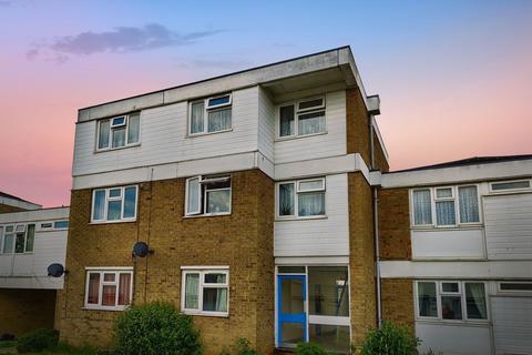 2 bedroom flat for sale, Five Acres, Harlow CM18
