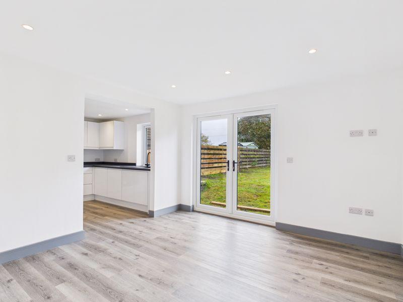 Lounge to kitchen