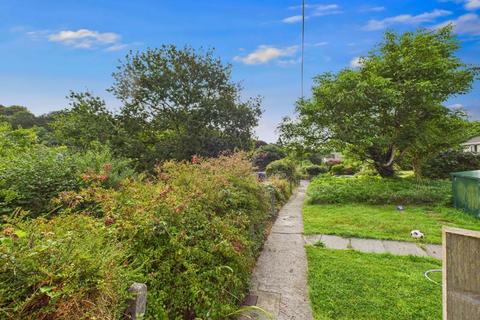 undefined, Budock Water, Falmouth - Cul-de-sac position