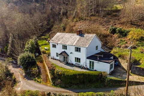 undefined, Geraint, Llangollen