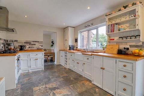 3 bedroom detached house for sale, Fieldside, Epworth