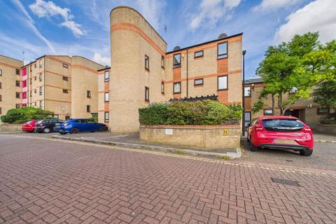 93 Caledonian Wharf, London, E14 3EN