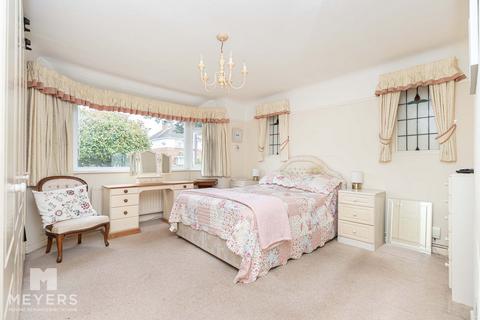 undefined, Brightlands Avenue, Bournemouth, BH6 4