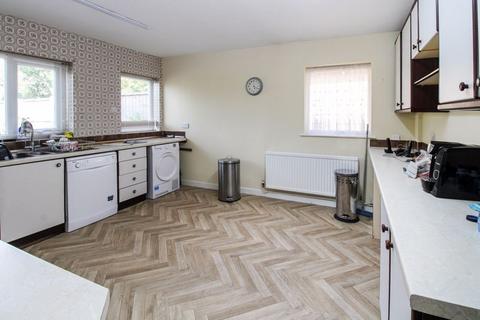3 bedroom detached bungalow for sale, St. Neots Road, Sandy SG19