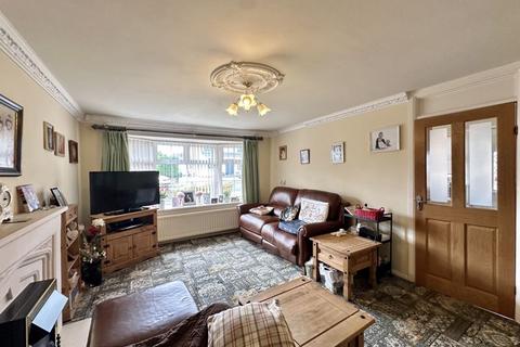 63 Orchard Drive, Ackworth, Pontefract, WF7 7DS