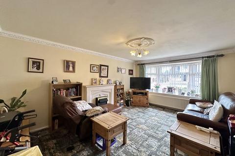 63 Orchard Drive, Ackworth, Pontefract, WF7 7DS