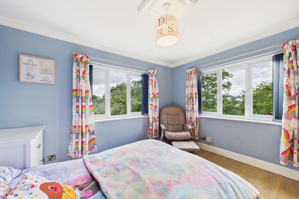 Ewe Move - Spalding - Bedroom