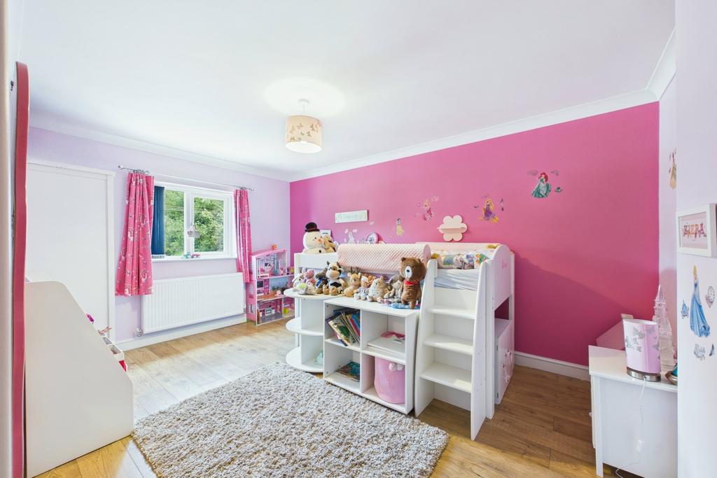 Ewe Move - Spalding - Bedroom
