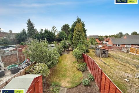 3 bedroom terraced house for sale, Narborough Road, Leicester, Leicestershire