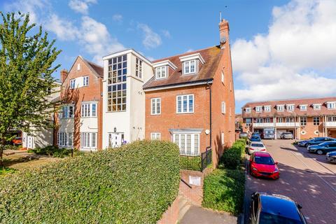 undefined, Southbank, Hextable BR8