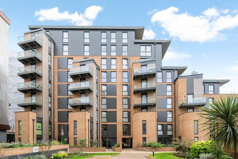 1 bedroom flat for sale, Rose Court, Brentford