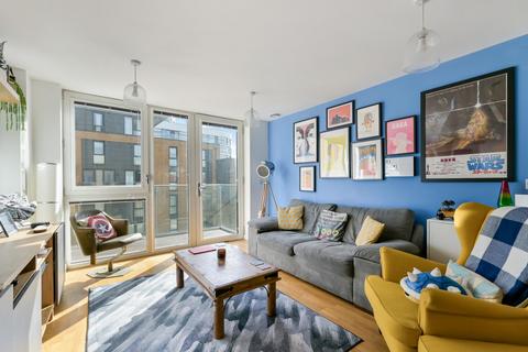 1 bedroom flat for sale, Rose Court, Brentford