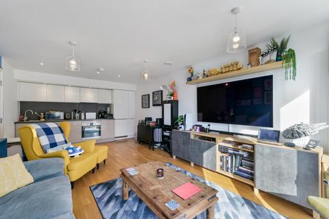 1 bedroom flat for sale, Rose Court, Brentford