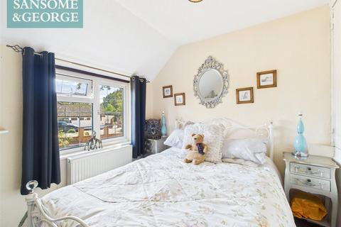 Pound Cottage Aldermaston Road, Pamber Green, Tadley, RG26 3AF