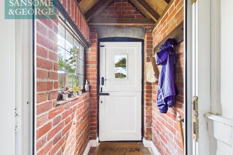 undefined, Aldermaston Road, Pamber Green, Tadley, Hampshire, RG26