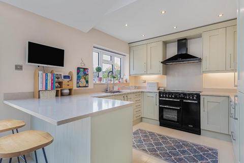 14 Broadcroft Road, Petts Wood, Orpington, BR5 1EU