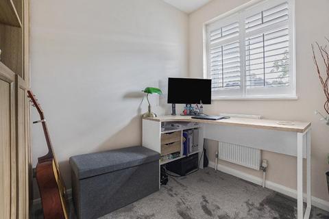 14 Broadcroft Road, Petts Wood, Orpington, BR5 1EU