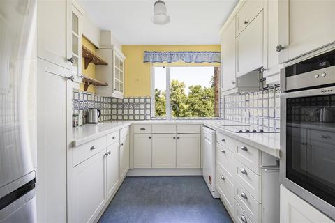 undefined, Marlborough Court, Cambridge CB3