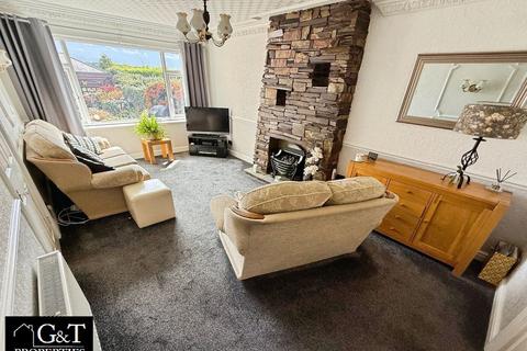 3 bedroom semi-detached house for sale, Tewkesbury Drive, Dudley