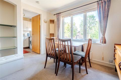 undefined, Longhedge, Beds LU5