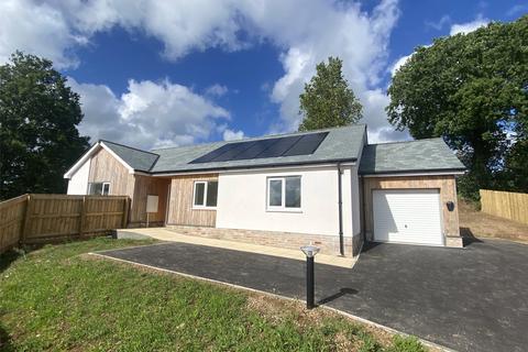 3 bedroom bungalow for sale, Dunheved Road, Launceston, Cornwall, PL15