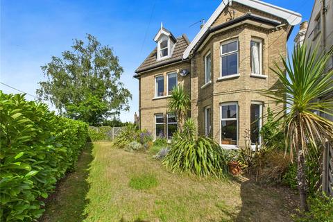 Warren Hill Road, Woodbridge, Suffolk, IP12