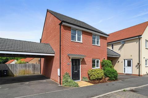 3 bedroom detached house for sale, Lime Avenue, Saffron Walden, Essex, CB10