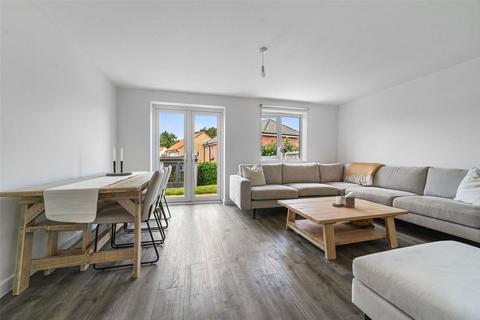 3 bedroom detached house for sale, Lime Avenue, Saffron Walden, Essex, CB10