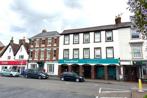 Retail property (high street) to rent, 3 Market Sq Bicester OX26 6AA