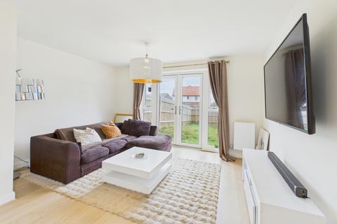 3 bedroom townhouse for sale, Broughton, Aylesbury HP22