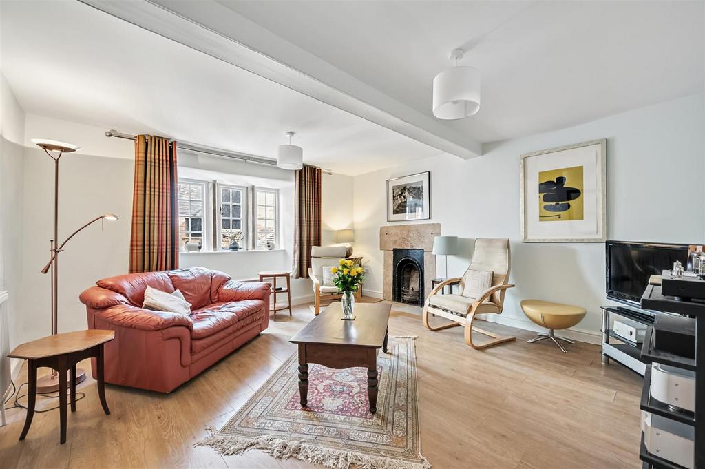 Bedroom Two - Sitting Room.jpg