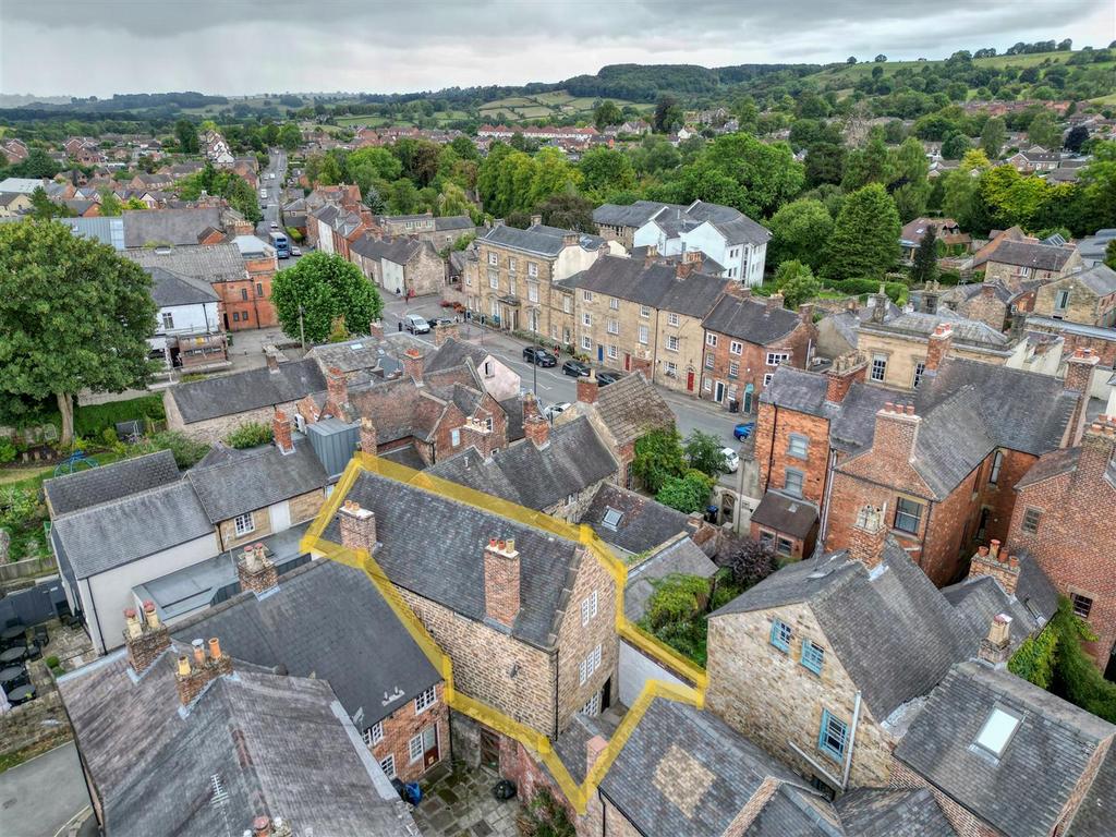 Drone - rear of home and view to south-west.JPG