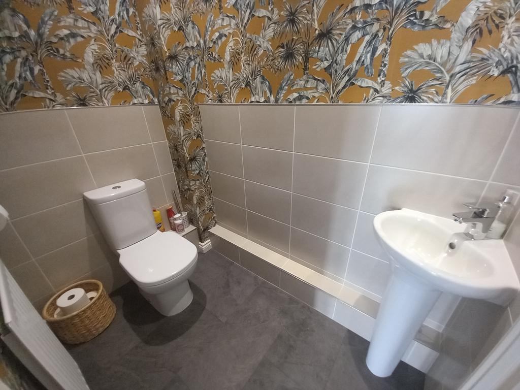 Ground floor wc