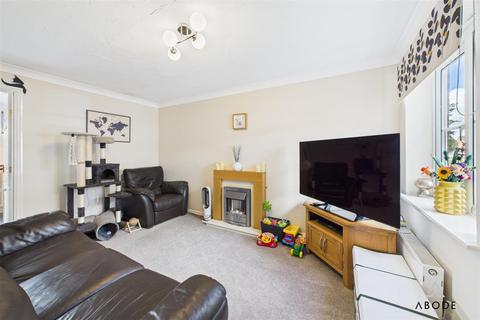 87 Avon Way, Hilton, Derby, DE65 5AE