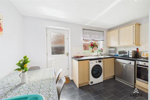 87 Avon Way, Hilton, Derby, DE65 5AE