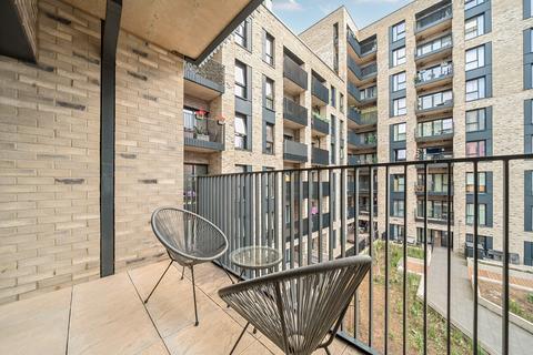 1 bedroom apartment for sale, Hearn House, Merrielands Crescent, Dagenham, RM9