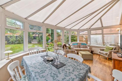 4 bedroom detached house for sale, Freshwater Close, Great Sankey, Warrington