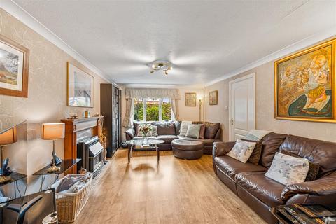 4 bedroom detached house for sale, Freshwater Close, Great Sankey, Warrington