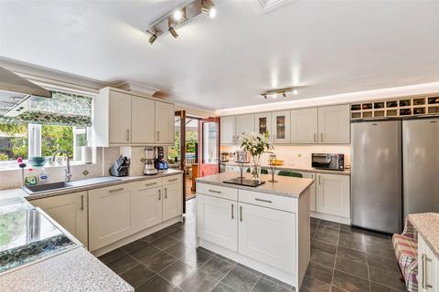 4 bedroom detached house for sale, Freshwater Close, Great Sankey, WA5